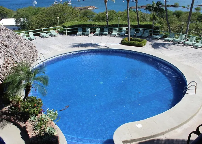 Hotel Flamingo Marina Playa Flamingo