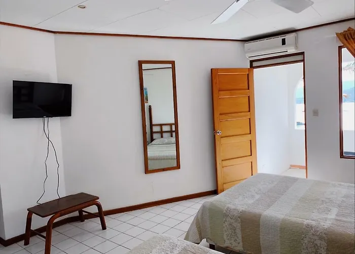 Flamingo Marina Hotel Playa Flamingo