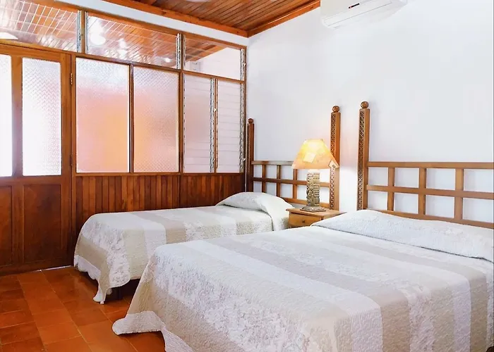 Flamingo Marina 4*